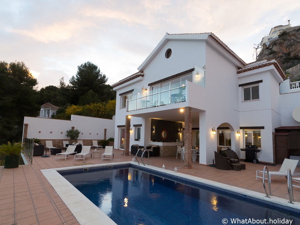 buitenaanzicht Villa Bosque Mar